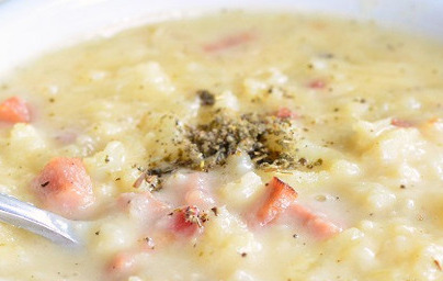 LCHF cvetačna juha s šunko